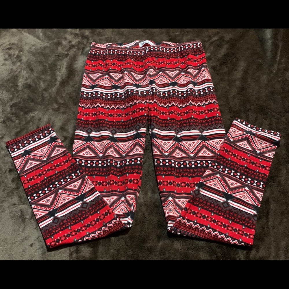 Girls Ultra soft leggings. Size Large.Epic Threads